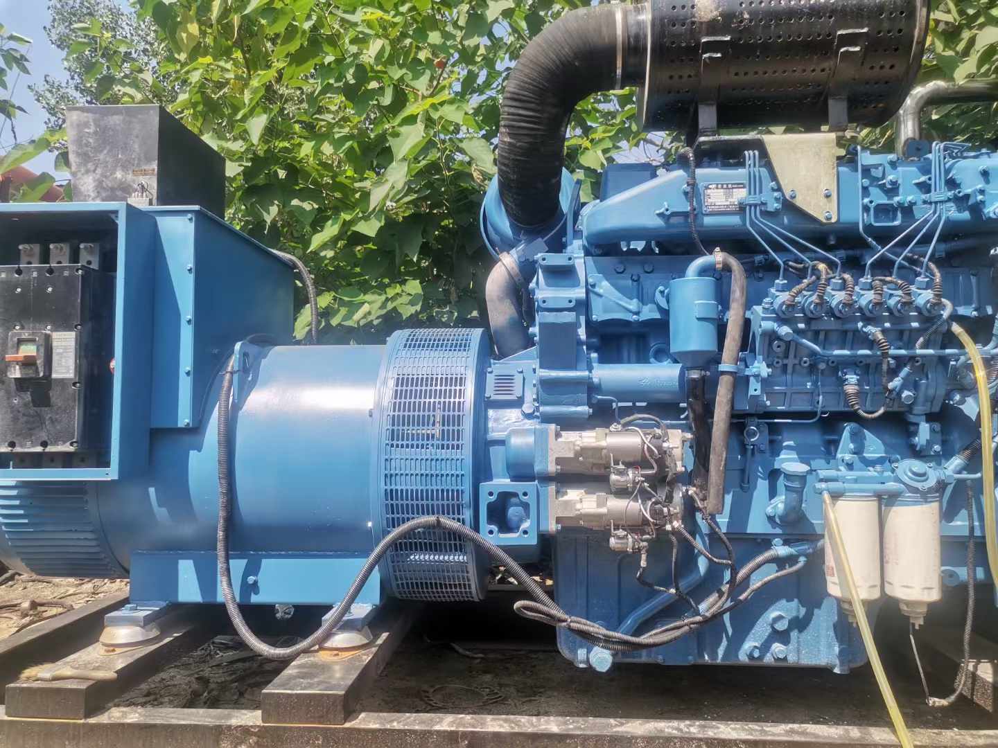 忠县详细说明降低 800kW 柴油发电机输出电流波动的方法