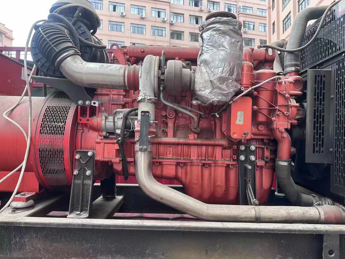 忠县如何选择适合 600kW 柴油发电机组的过载保护器？